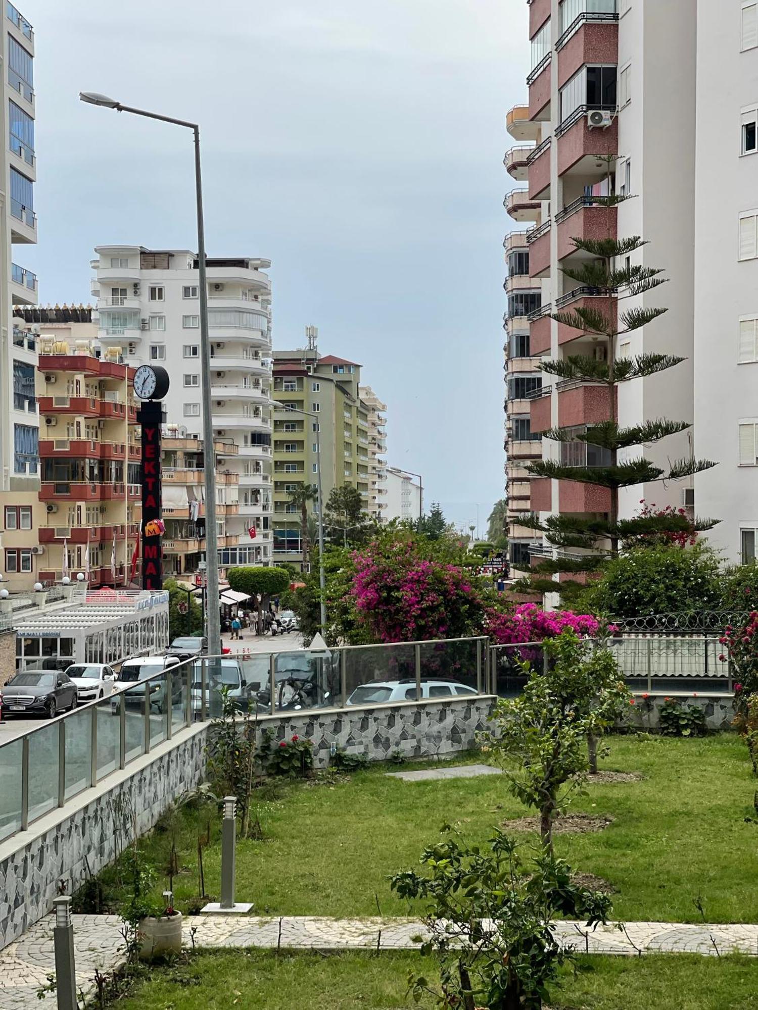 Sa Apartments! 300M To The Beach & Yekta Mall อลันยา ภายนอก รูปภาพ