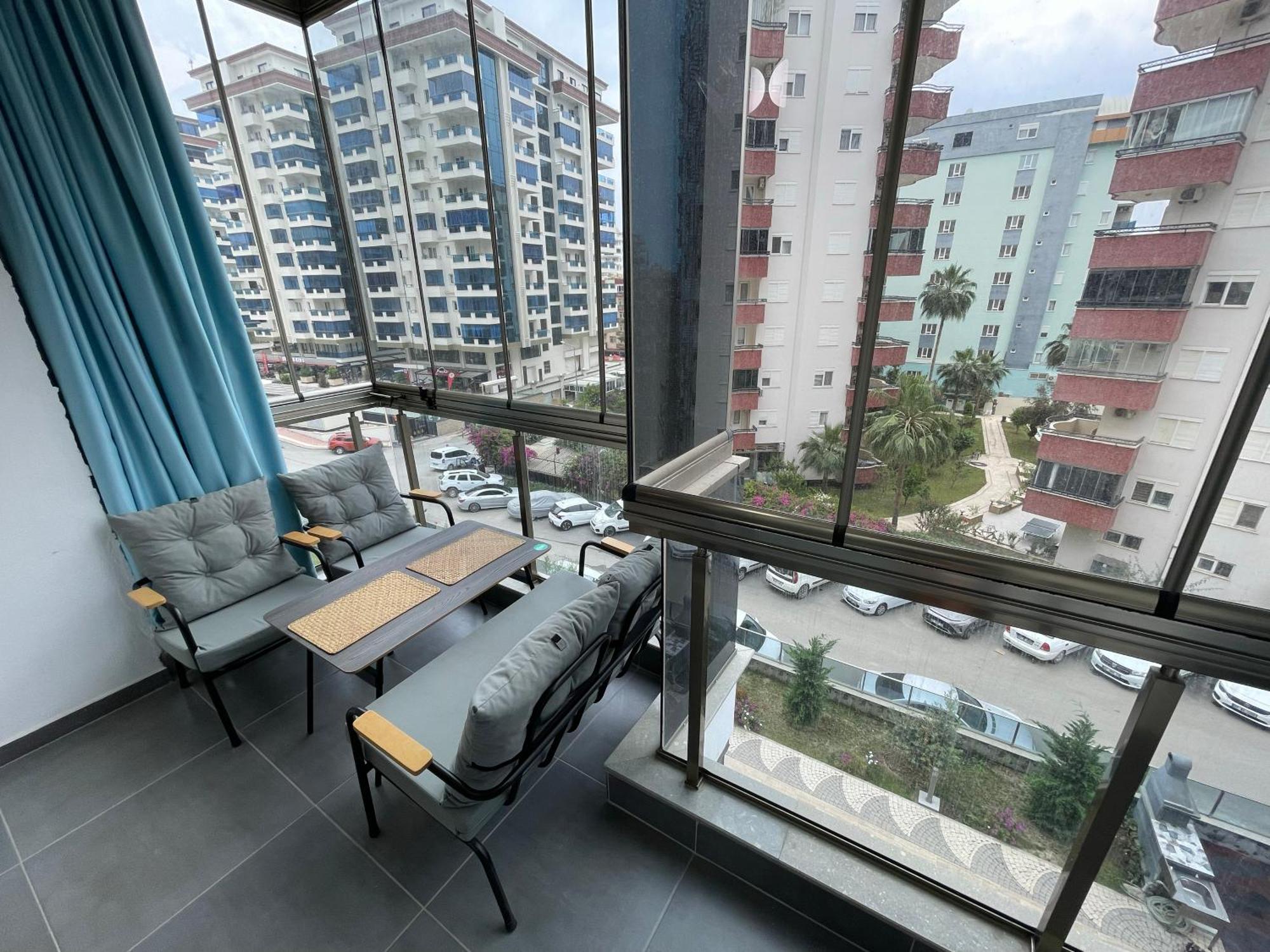 Sa Apartments! 300M To The Beach & Yekta Mall อลันยา ภายนอก รูปภาพ